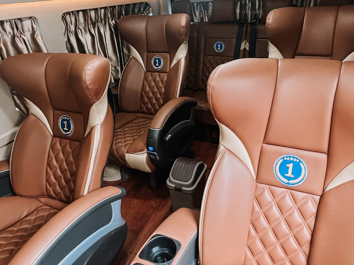 Toyota Hiace Premio  Luxury