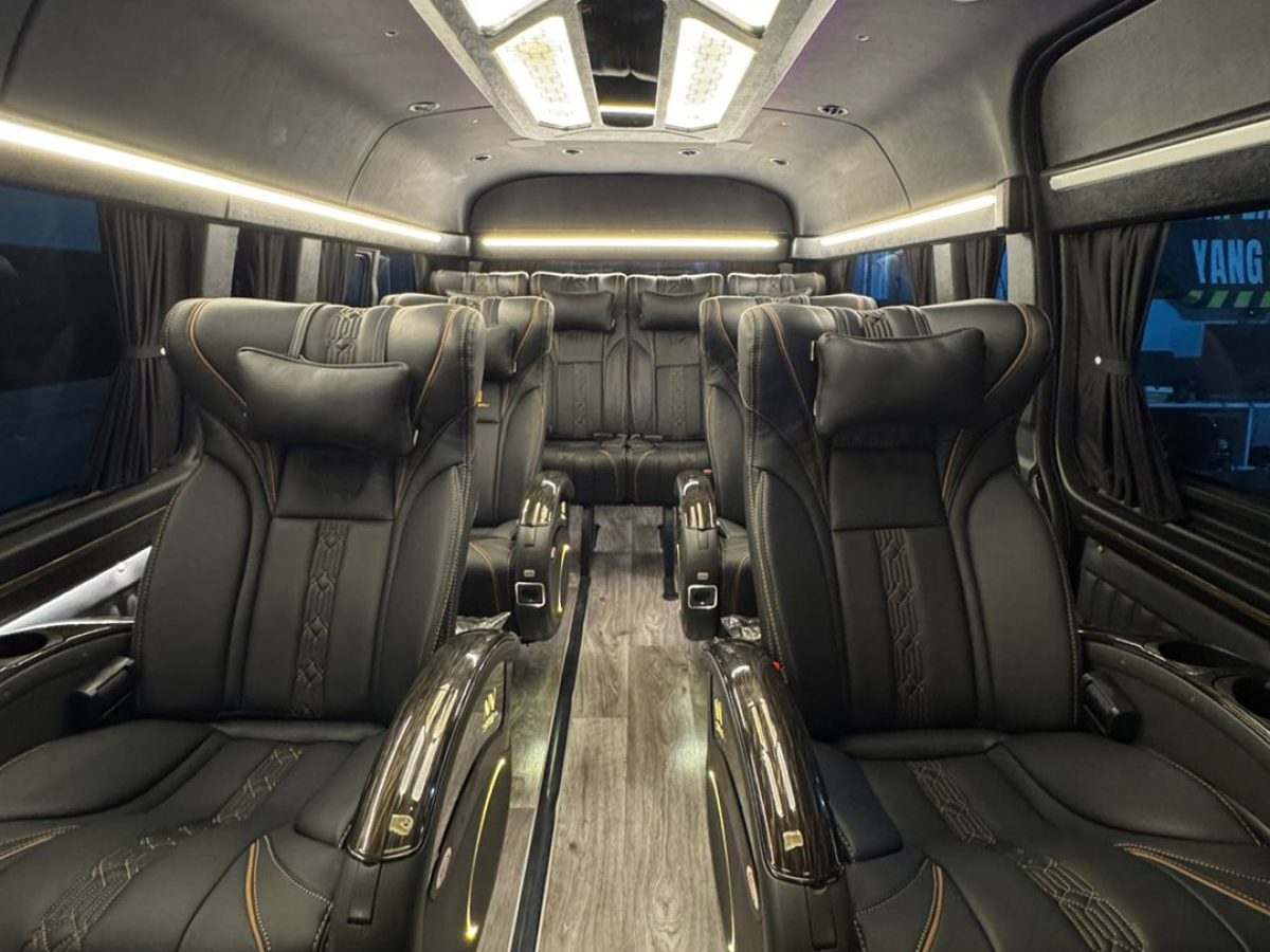 Toyota Premio Luxury