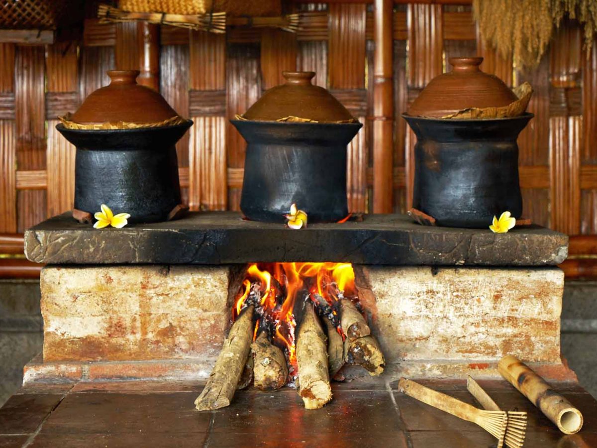 Traditional Balinese Paon Bali cooking class - Luxury Bali Tours and Travel