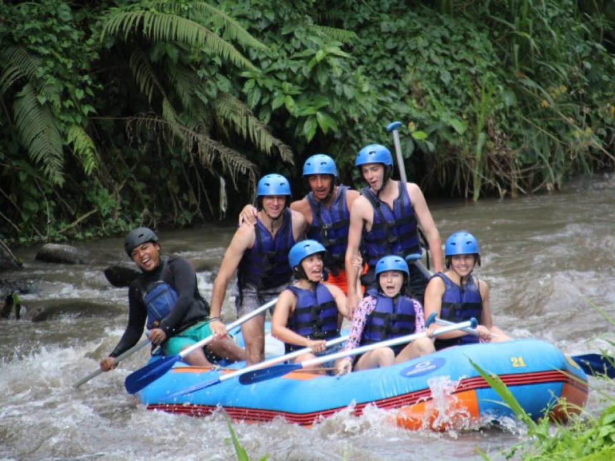 Telaga Waja Water Rafting