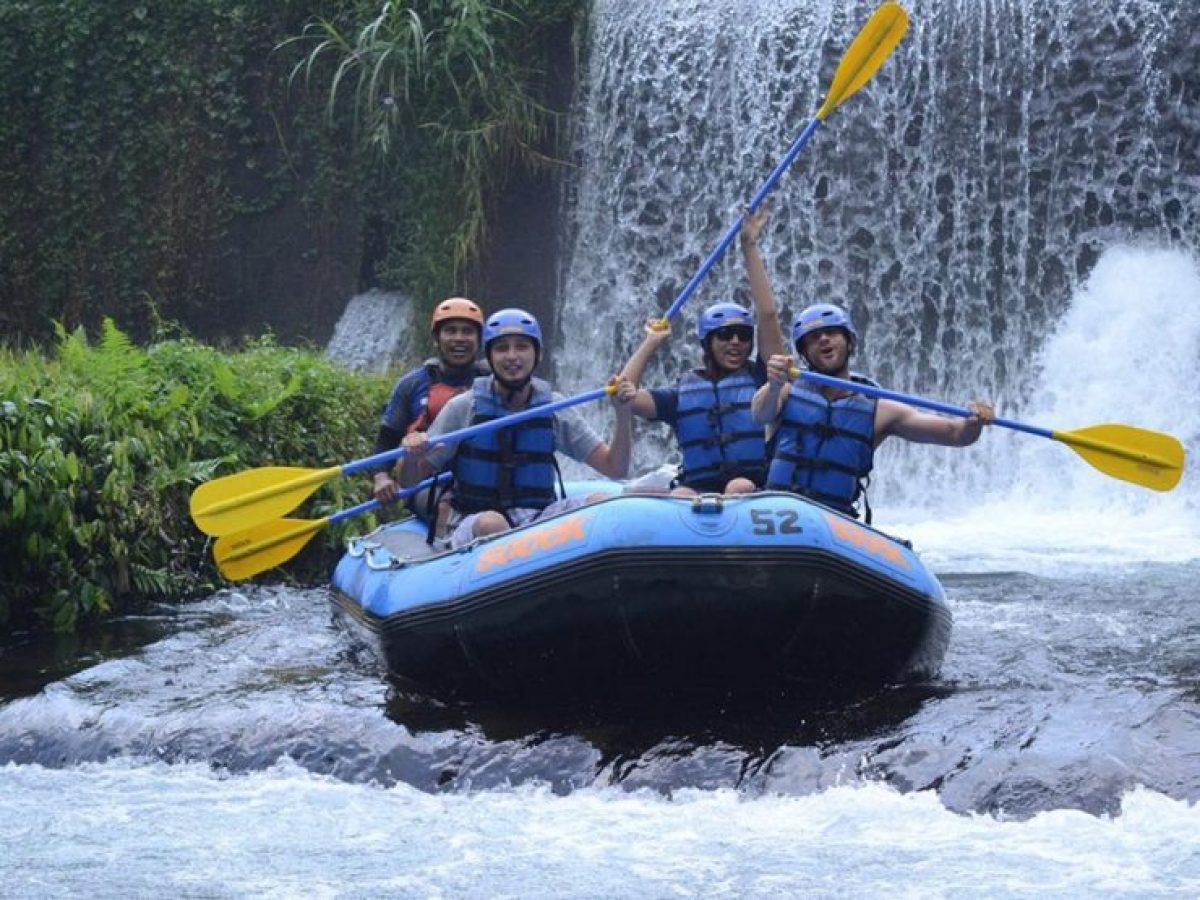 Telaga Waja Water Rafting
