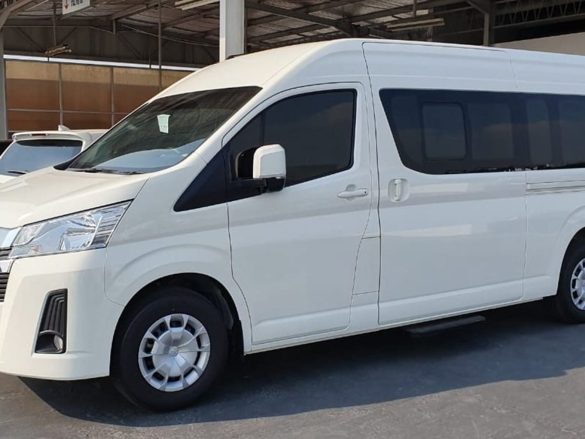 Toyota Hiace Premio  Luxury